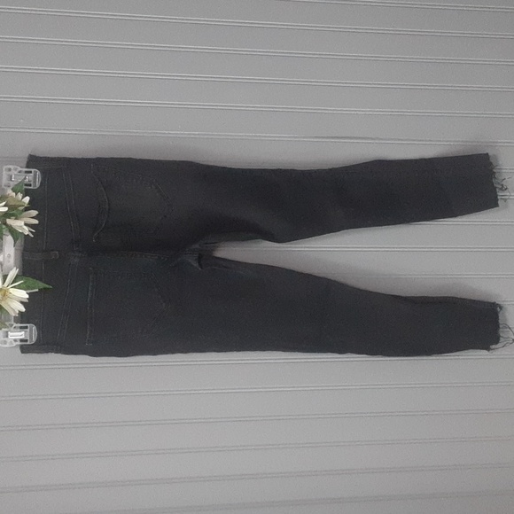 Hollister Distressed Ultra High-Rise Jean Leggings - Picture 5 of 14